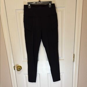 Women's Black High-Waisted workout leggings